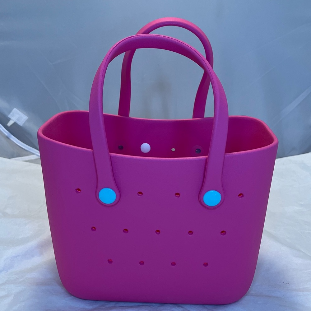 Barbie Hot Pink Silicone Tote with Playful Charms - Picture 2 of 9